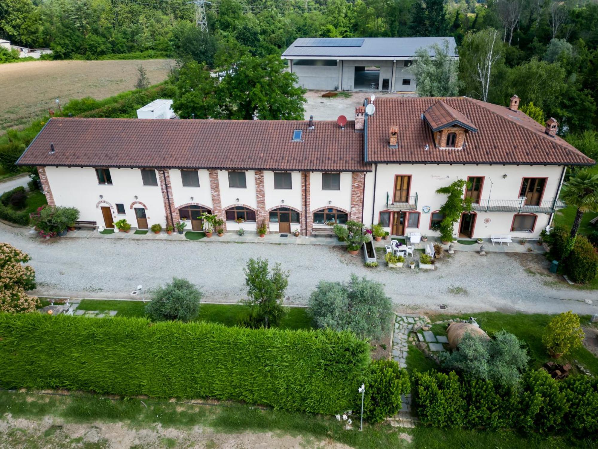 Agriturismo Parco Campofelice Bed & Breakfast Lombardore Dış mekan fotoğraf