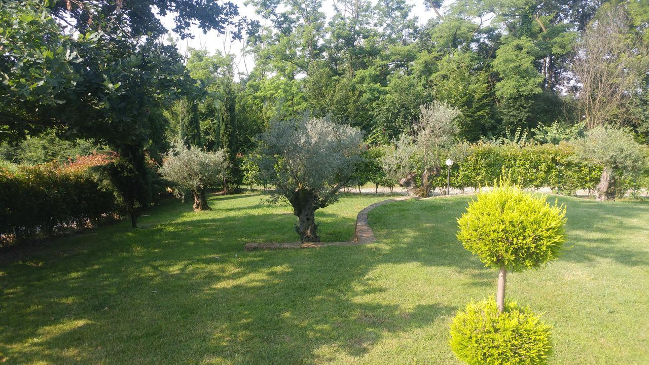 Agriturismo Parco Campofelice Bed & Breakfast Lombardore Dış mekan fotoğraf